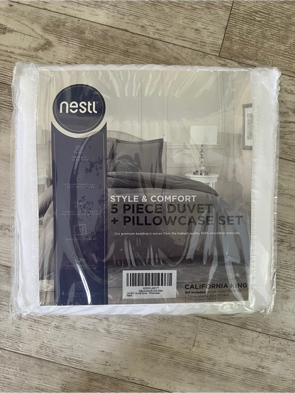 NEST California King 5-Piece Duvet + Pillowcase Set in white